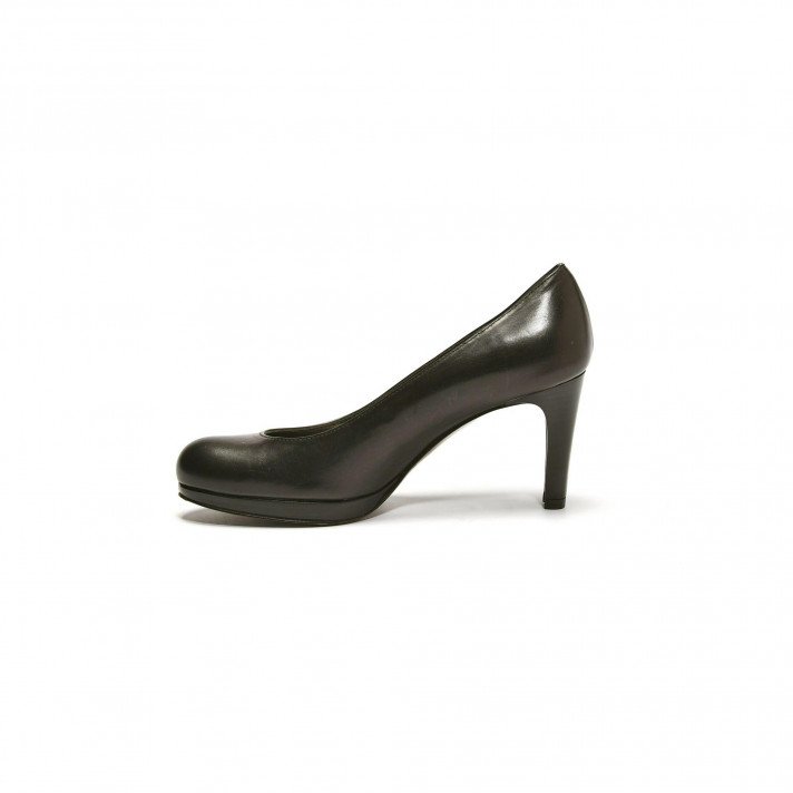 BLOG ESCARPIN NOIR STUART WEITZMAN