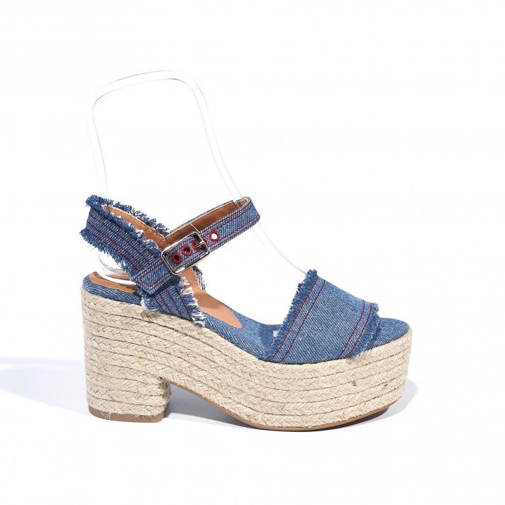chaussure castaner