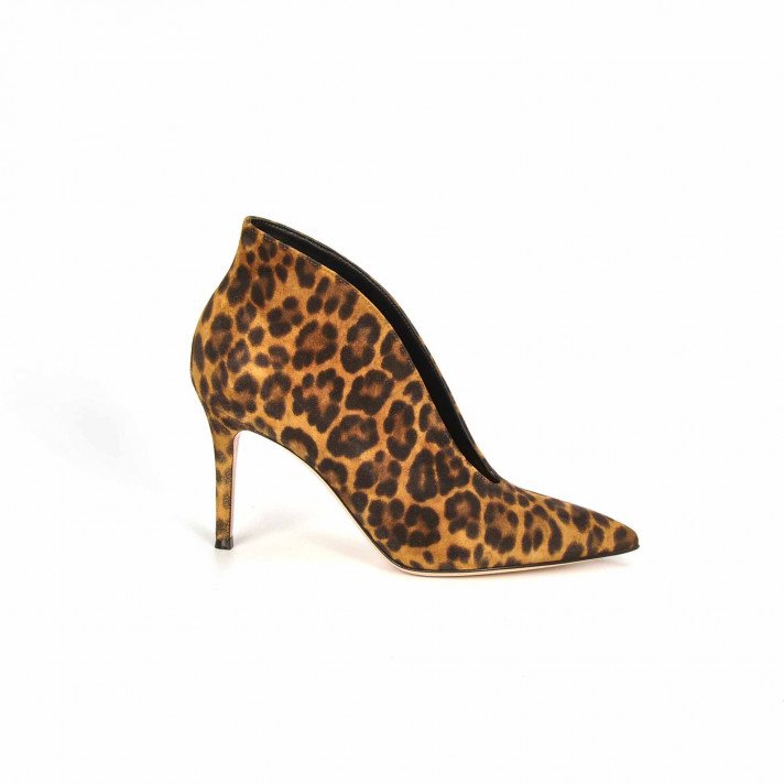 VANIA LEOPARD Gianvito ROSSI