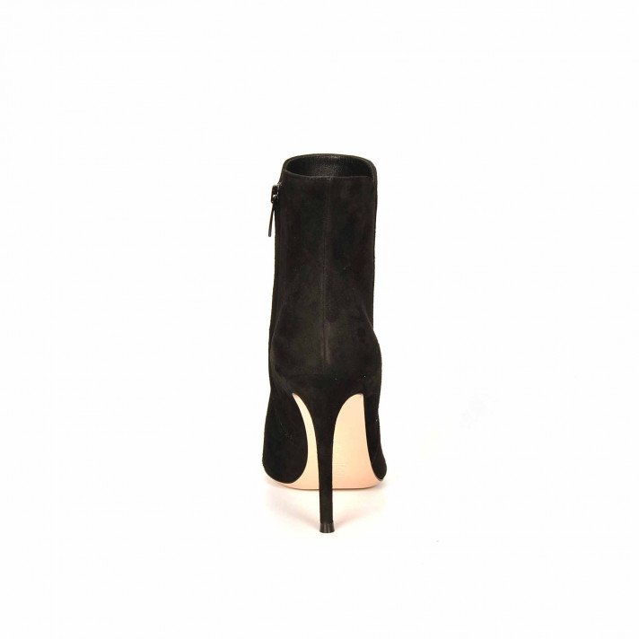 LEVY 10.5 VEAU VELOURS NOIR GIANVITO ROSSI