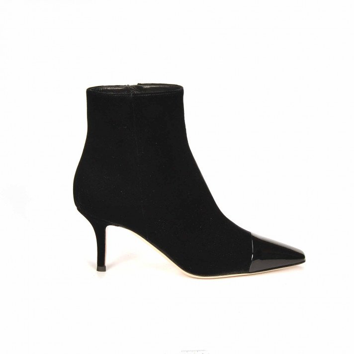 LUCY BOOTIE NOIR GIANVITO ROSSI