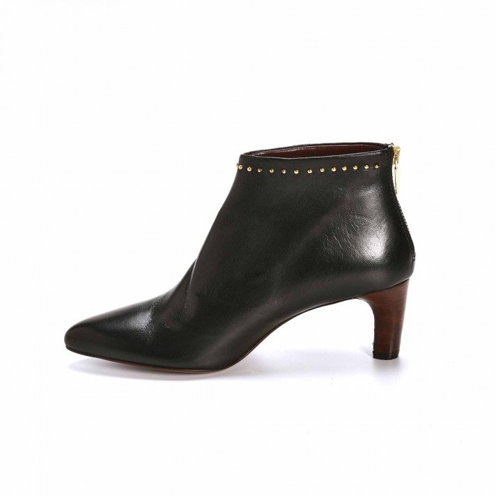 INSTUDS BOOTS NOIR AVRIL GAU