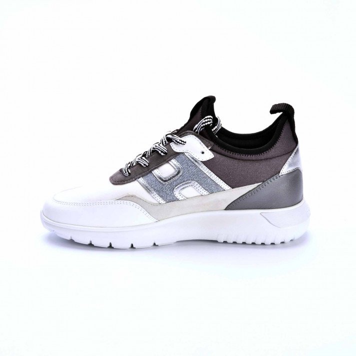 HXW3710 BASKETS GRIS /BLANC HOGAN