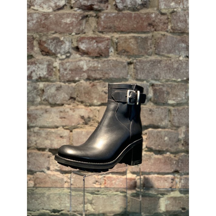 JUSTY 7 SMALL GERO BUCKL NOIR FREELANCE