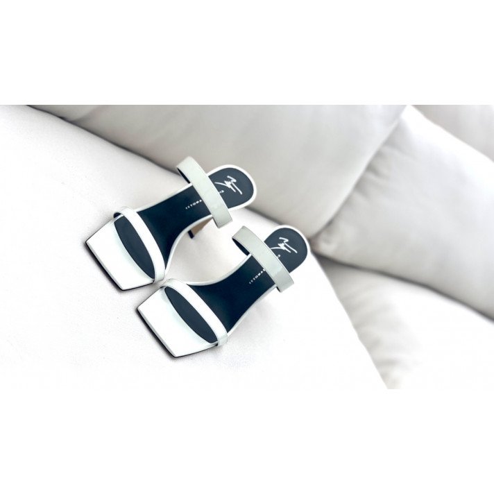 VANILLA MULE IVOIRE Giuseppe zanotti