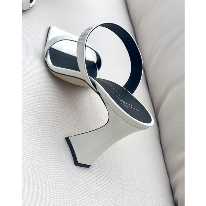 VANILLA MULE IVOIRE Giuseppe zanotti