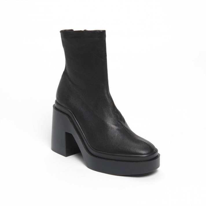 NINAA  BOOTS NOIRES TALON CLERGERIE