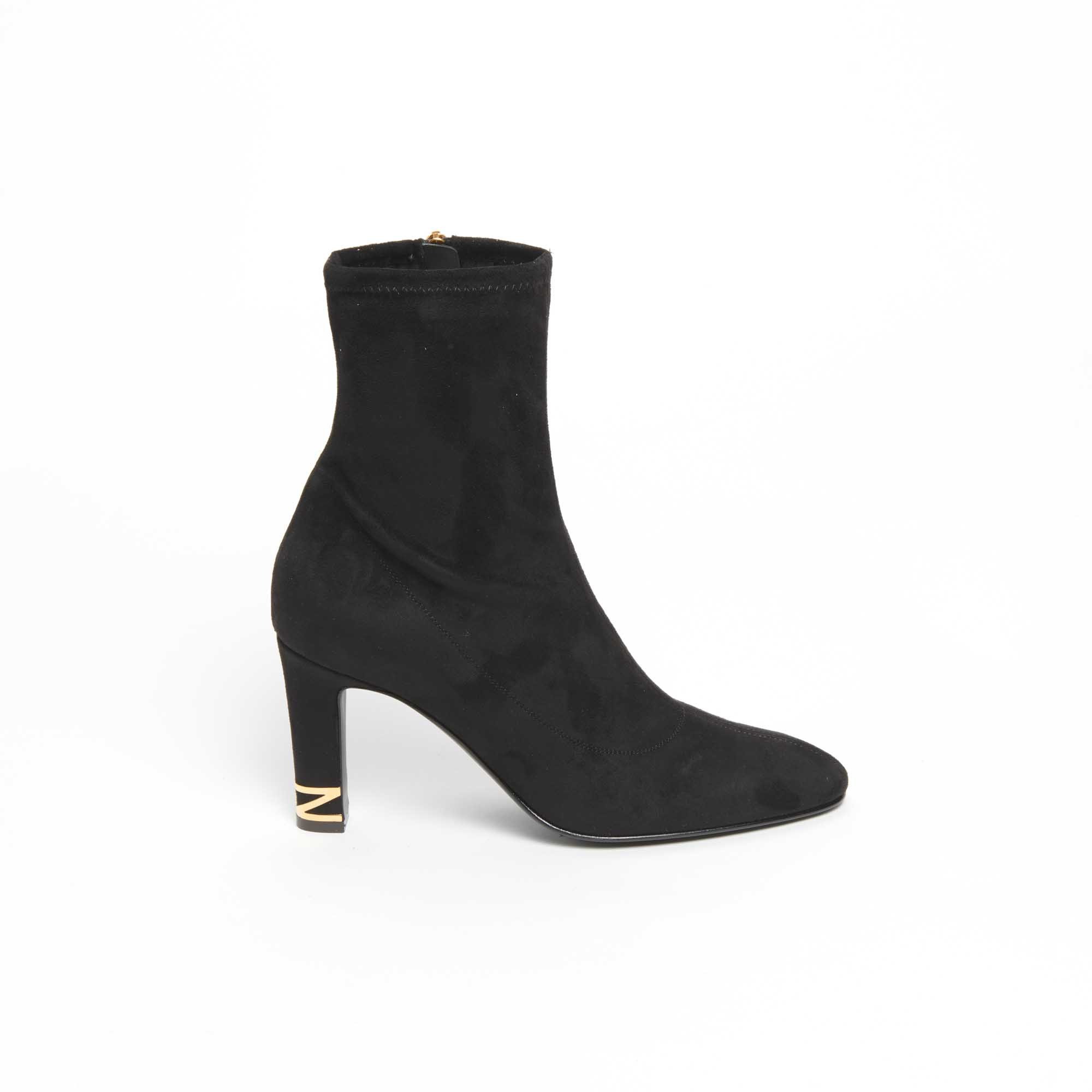 Giuseppe zanotti cheap suede ankle boots