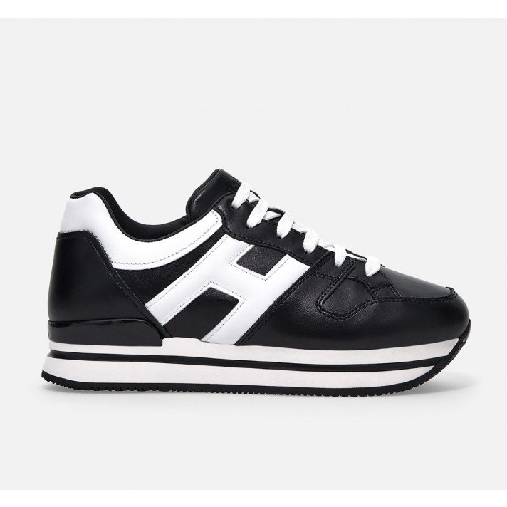 HXW2220 BASKETS NOIR/BLANC HOGAN