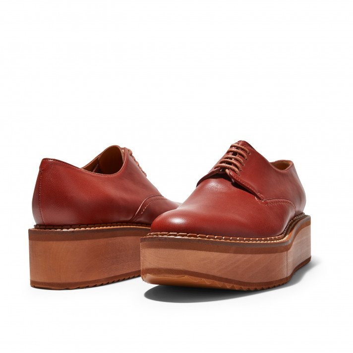 BROOKS DERBY COMPENSE BRIQUE CLERGERIE