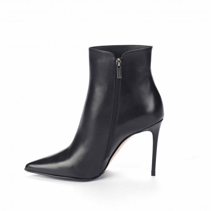 EVA BOOTS NOIRES TALON LE SILLA