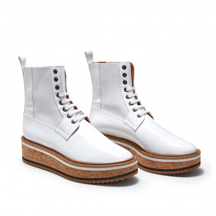 BRENDY BOOTS BLANC VERNIS LACETS CLERGERIE