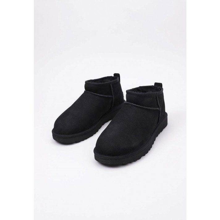 CLASSIC ULTRA MINI NOIR  UGG