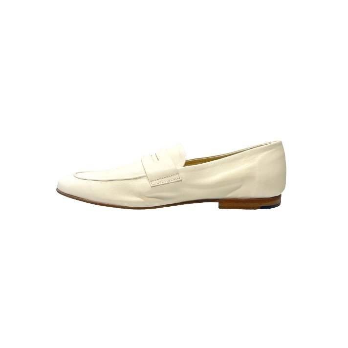 AR-92000 MOCCASSIN BLANC CARVER STURLINI