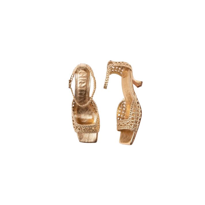 VERONICA SAND GOLD MARTINEZ